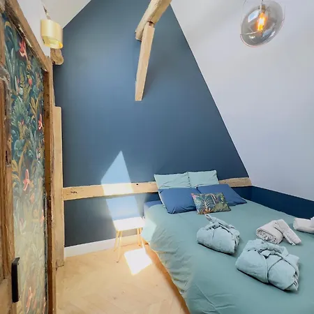 Piscine Chauffee, Centre, Maison Atypique רואן