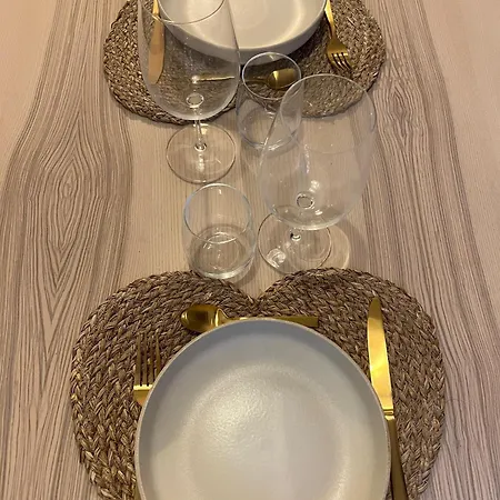 בית נופש Piscine Chauffee, Centre, Maison Atypique רואן