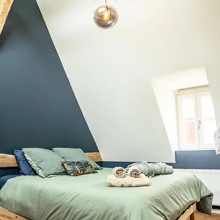 Piscine Chauffee, Centre, Maison Atypique * Rouen