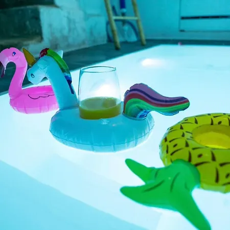 Piscine Chauffee, Centre, Maison Atypique *