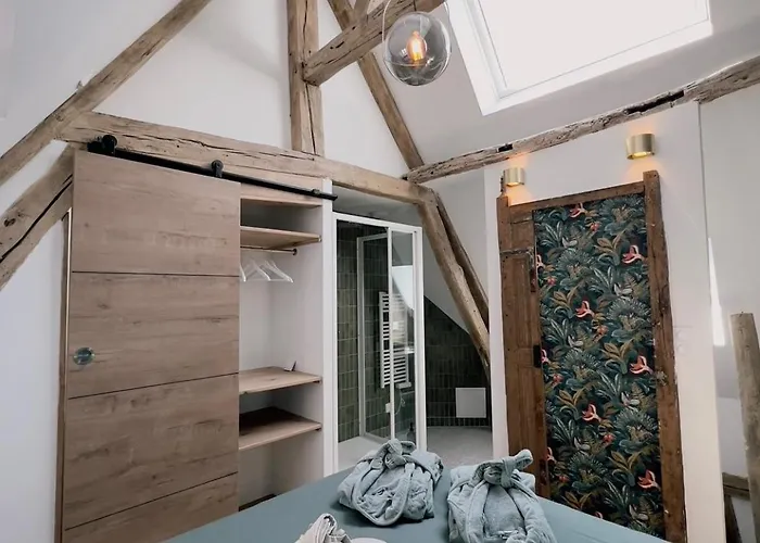 Piscine Chauffee, Centre, Maison Atypique * Ruão