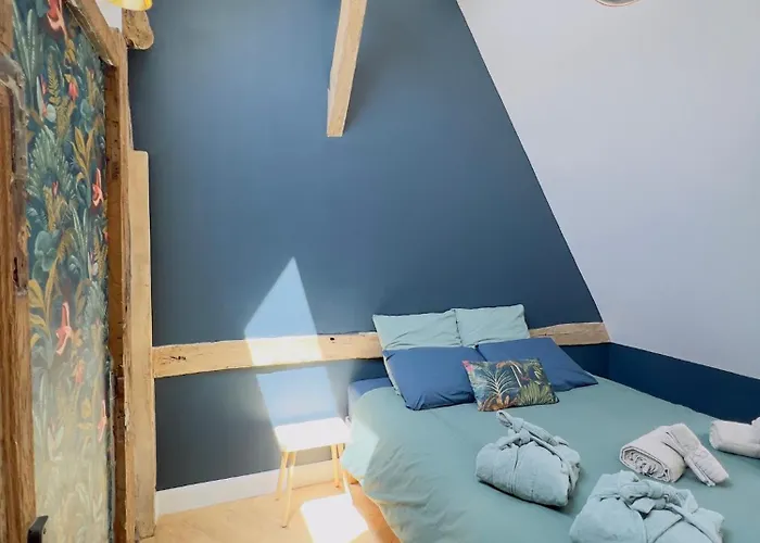 Piscine Chauffee, Centre, Maison Atypique Ruão