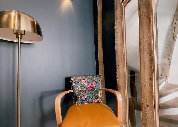 Piscine Chauffee, Centre, Maison Atypique